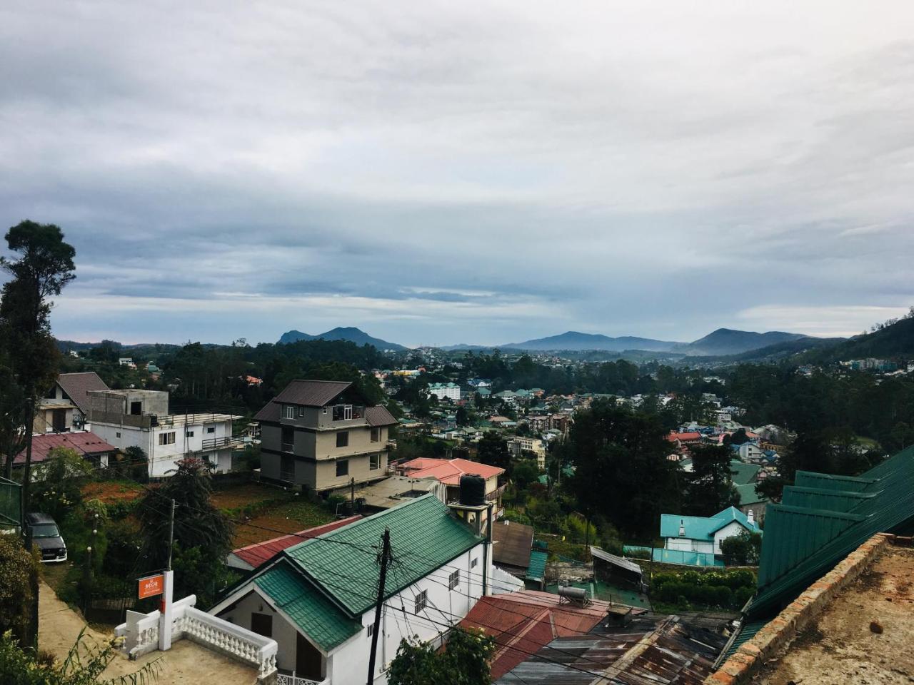 Golden King Guest Bed & Breakfast Nuwara Eliya Exterior photo